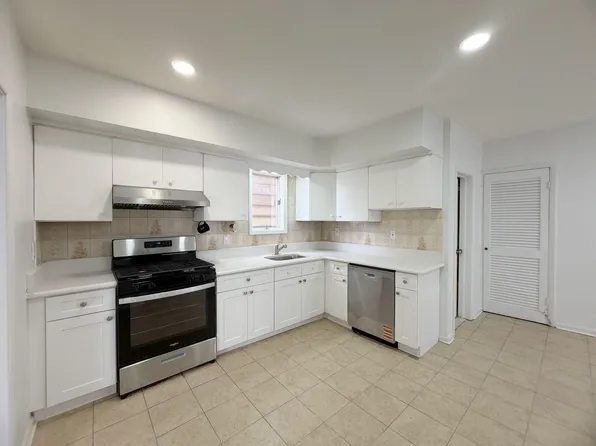269 Avenue B APT 2, Bayonne, NJ 07002