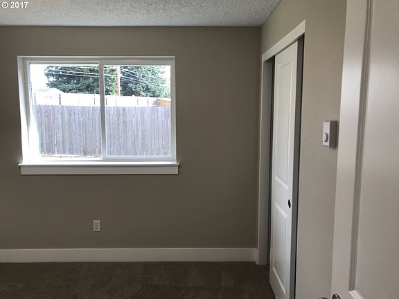 5th image of 7510 NE 121st Ct