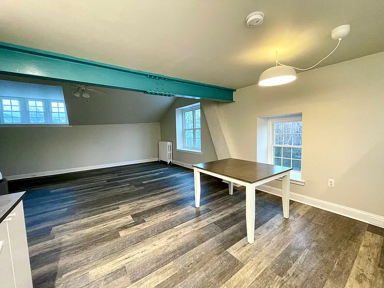 701 Ridge Pike #5 — Photo 9