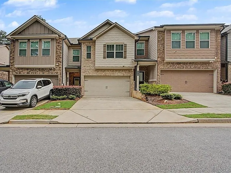 1360 Sugar Glen Ct — Photo 1