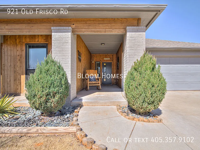 921 Old Frisco Rd — Photo 2