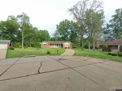 5046 Lomar Ln, Saint Louis, MO, 63129