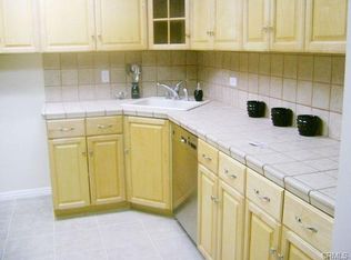 17321 Burma St, Encino, CA 91316