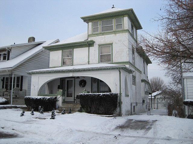 1st image of 1119 Creighton Ave
