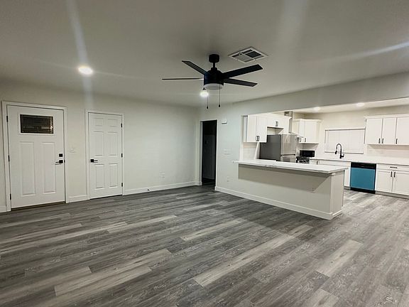 3rd image of 258 Park View Ave #A