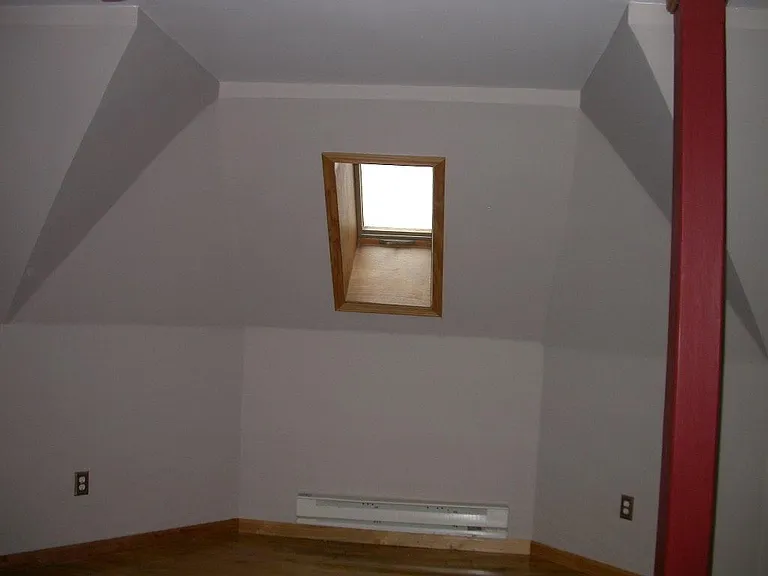 218 Broad St #14 — Photo 6