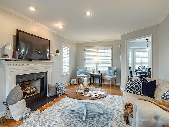 4th image of 7809 Farmington Pl