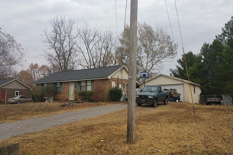 2nd image of 6084 Sedgeridge Ave