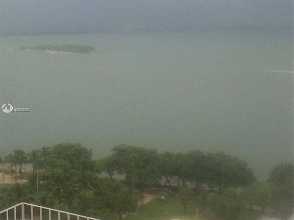 4th image of 1750 N Bayshore Dr APT 1707