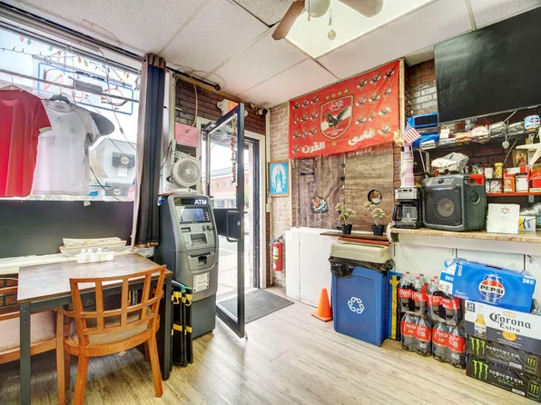 991 Broadway image 5 of 22