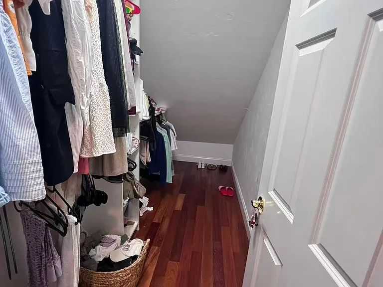 1002 Grove St #1 — Photo 15