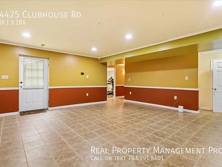14425 Clubhouse Rd — Photo 35