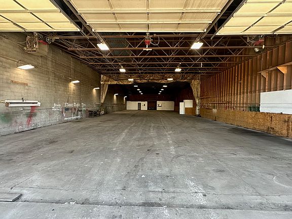 5th image of 1548 Cline Ave
