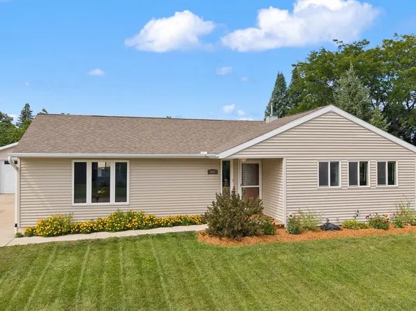 937 Pope St, Lake Mills, WI 53551