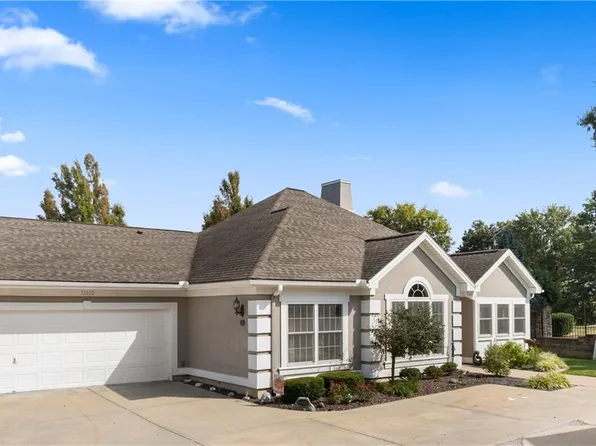 11020 Charlotte St, Kansas City, MO 64131