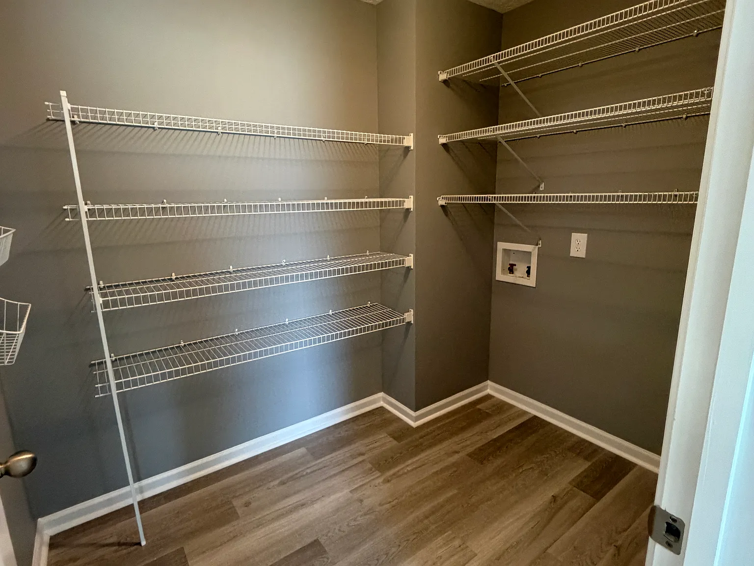 3 bed, 1710 sqft, $2,200 — Photo 4
