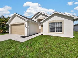 463 WINWOOD COURT, PORT CHARLOTTE, FL 33954