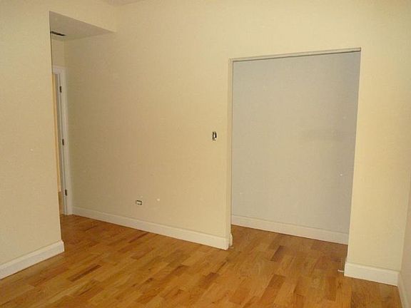 5th image of 5444 S Woodlawn Ave #1