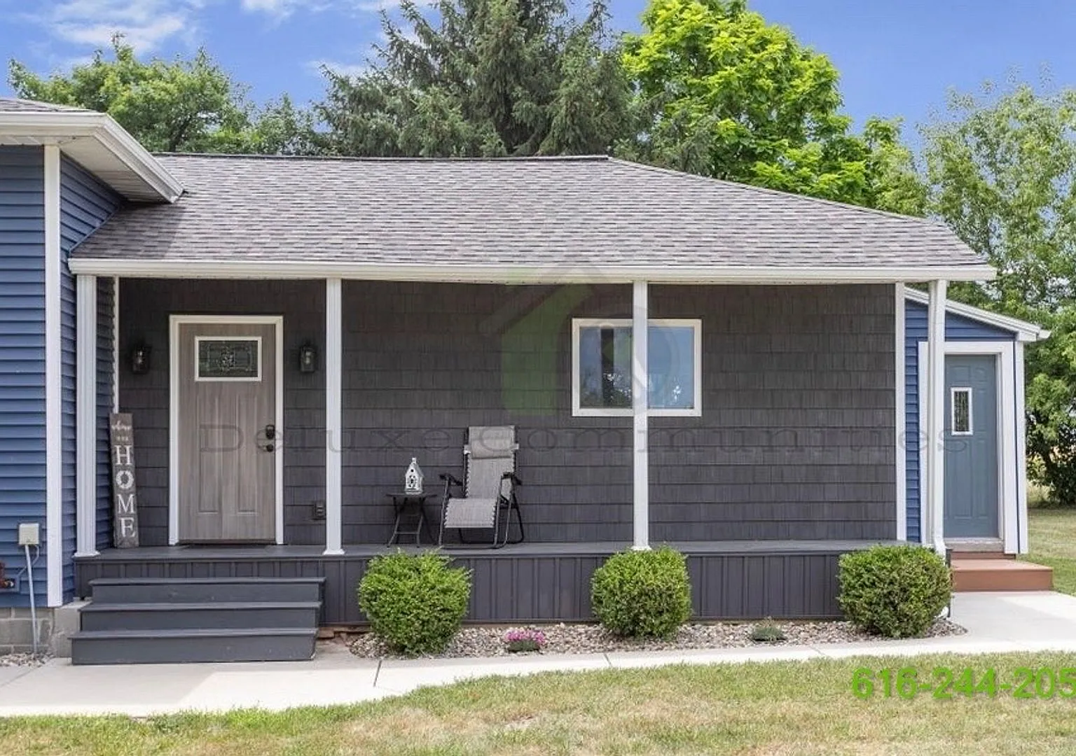 Zeeland Gem! Gorgeous 2 Bed/2 Bath Single-Family Home Completely Renovated — Photo 3