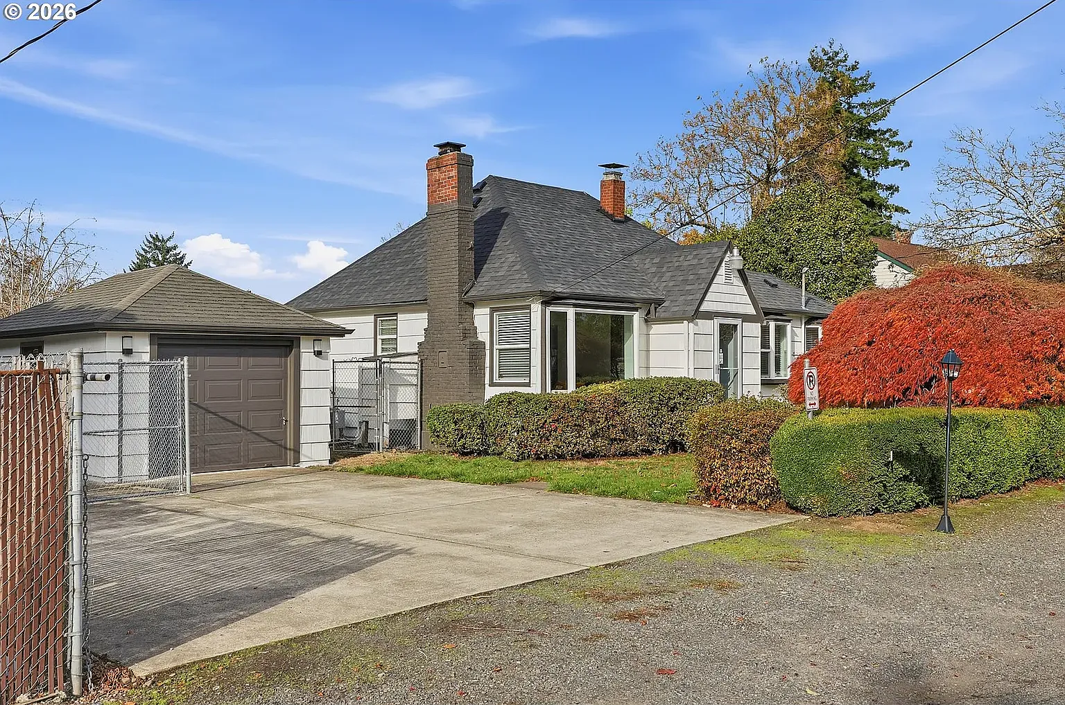 415 SE 94th Ave — Photo 1