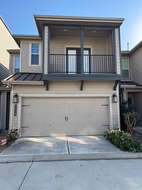 Photo 2 of 23 - 3415 Avondale View Dr - Houston, TX Building Photo - 3415 Avondale View Dr