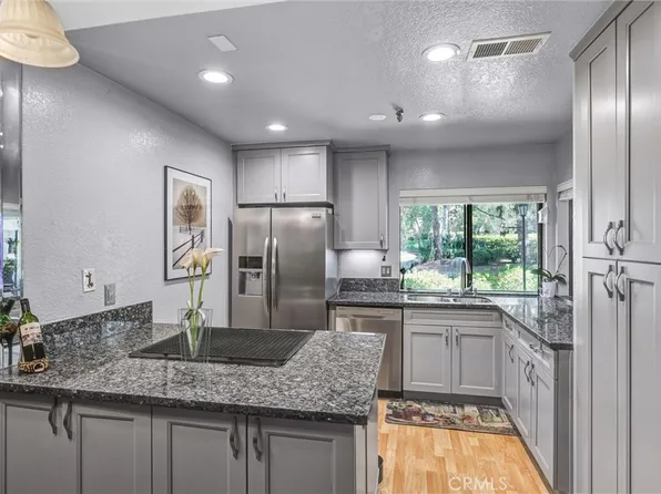 26701 Quail Crk APT 147, Laguna Hills, CA 92656