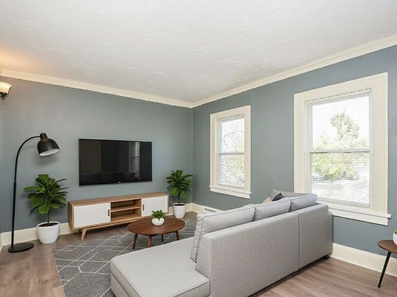 2nd image of 2174 W 103rd St APT 4
