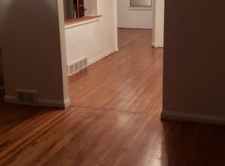 29600 W Ten Mile Rd, Farmington Hills, MI 48336