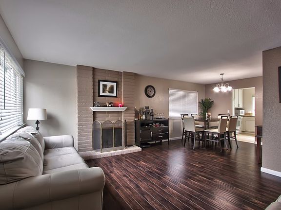 5th image of 3505 Sagehen Way