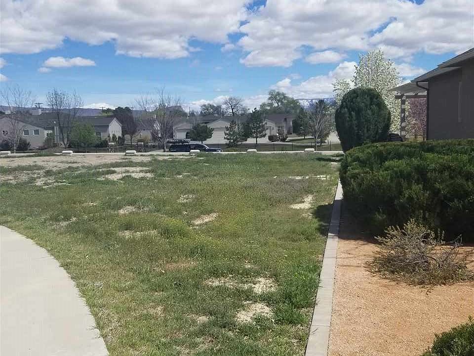 2nd image of 694 Tilman Dr