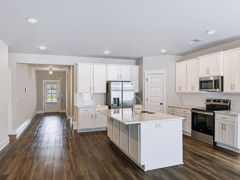 213 Snapdragon Dr — Photo 8