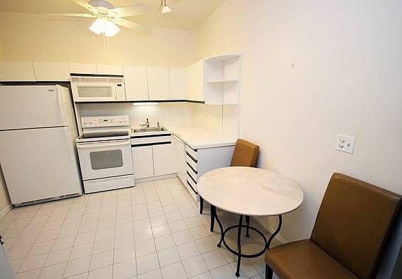 5th image of 75 Liberty Ave #332