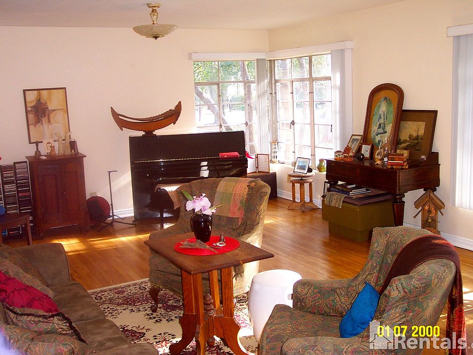 2nd image of 2791 Riverside Ave