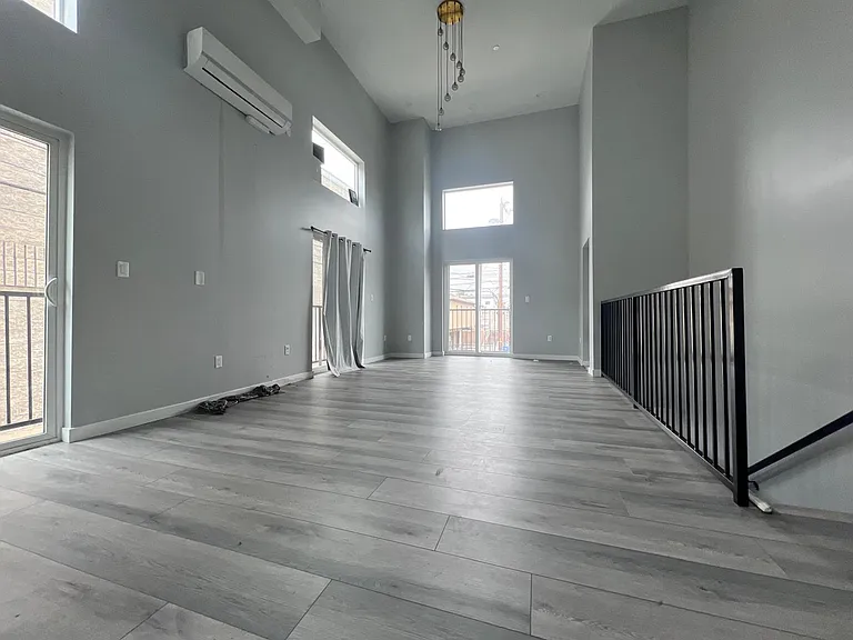 11344 Hatteras St #B12 — Photo 49