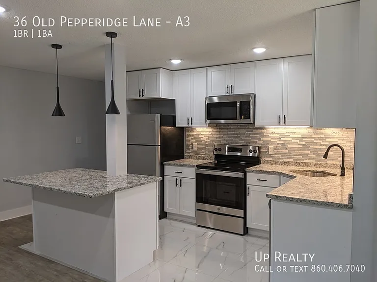 36 Old Pepperidge Ln #A3 — Photo 2
