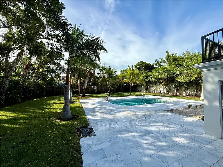 1359 Harbor Dr — Photo 65