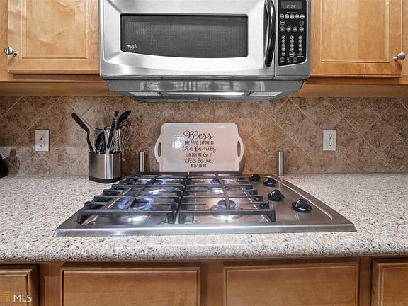 5th image of 110 Mill Stone Dr