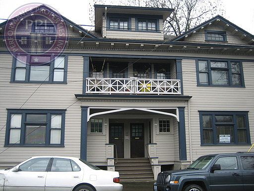 2nd image of 423-429 SE 28th Ave #423
