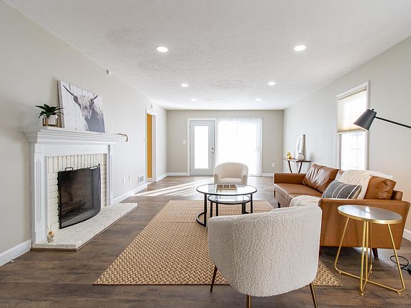 4th image of 2609 S Olcott Blvd