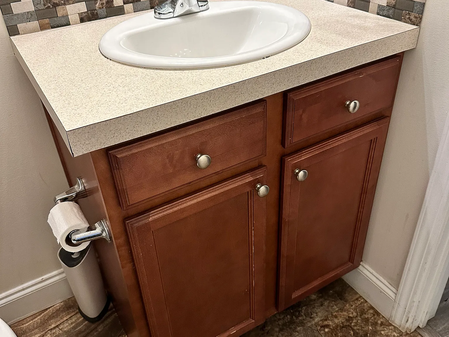 3 bed, 1792 sqft, $2,100 — Photo 4