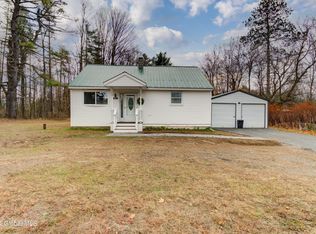 256 Lathrop Rd, Gloversville, NY 12078
