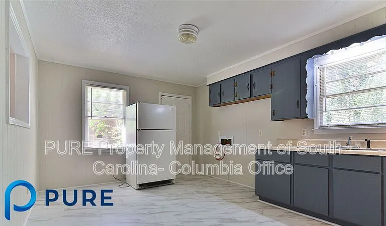 125 Charleswood Dr — Photo 12