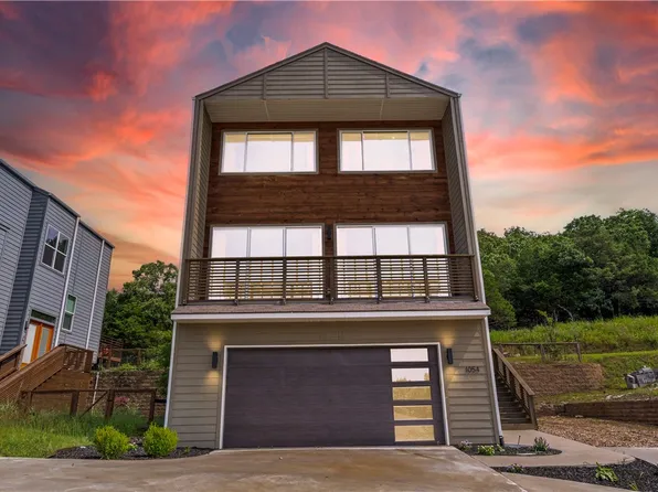 1054 E Huntsville Rd, Fayetteville, AR 72701