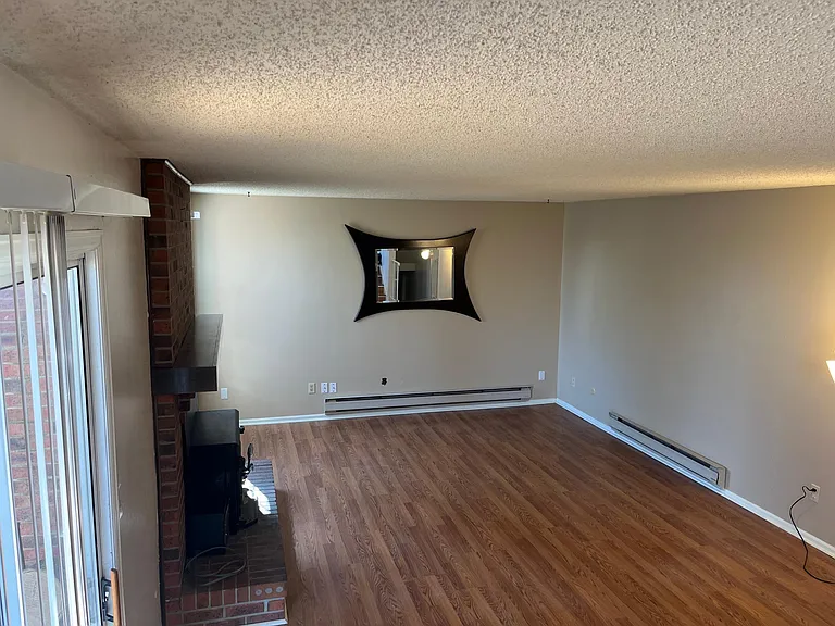 4652 S Devinney St — Photo 7