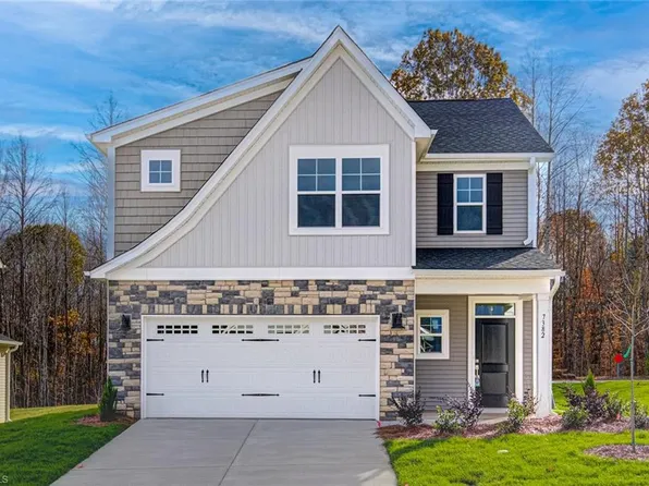 7382 Deerhurst Ln, Kernersville, NC 27284