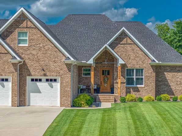 312 Freeman Dr, Rogersville, AL 35652