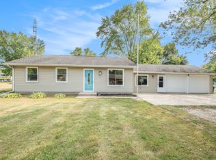 121 Clark St, Walkerton, IN 46574