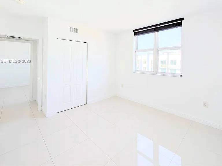 60 NW 37th Ave #1208 — Photo 12