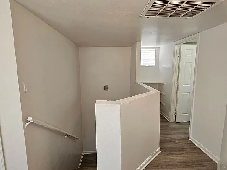 1715 E. Pepper Circle — Photo 41