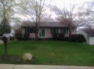 3782 Pelham Ln, Kent, OH 44240